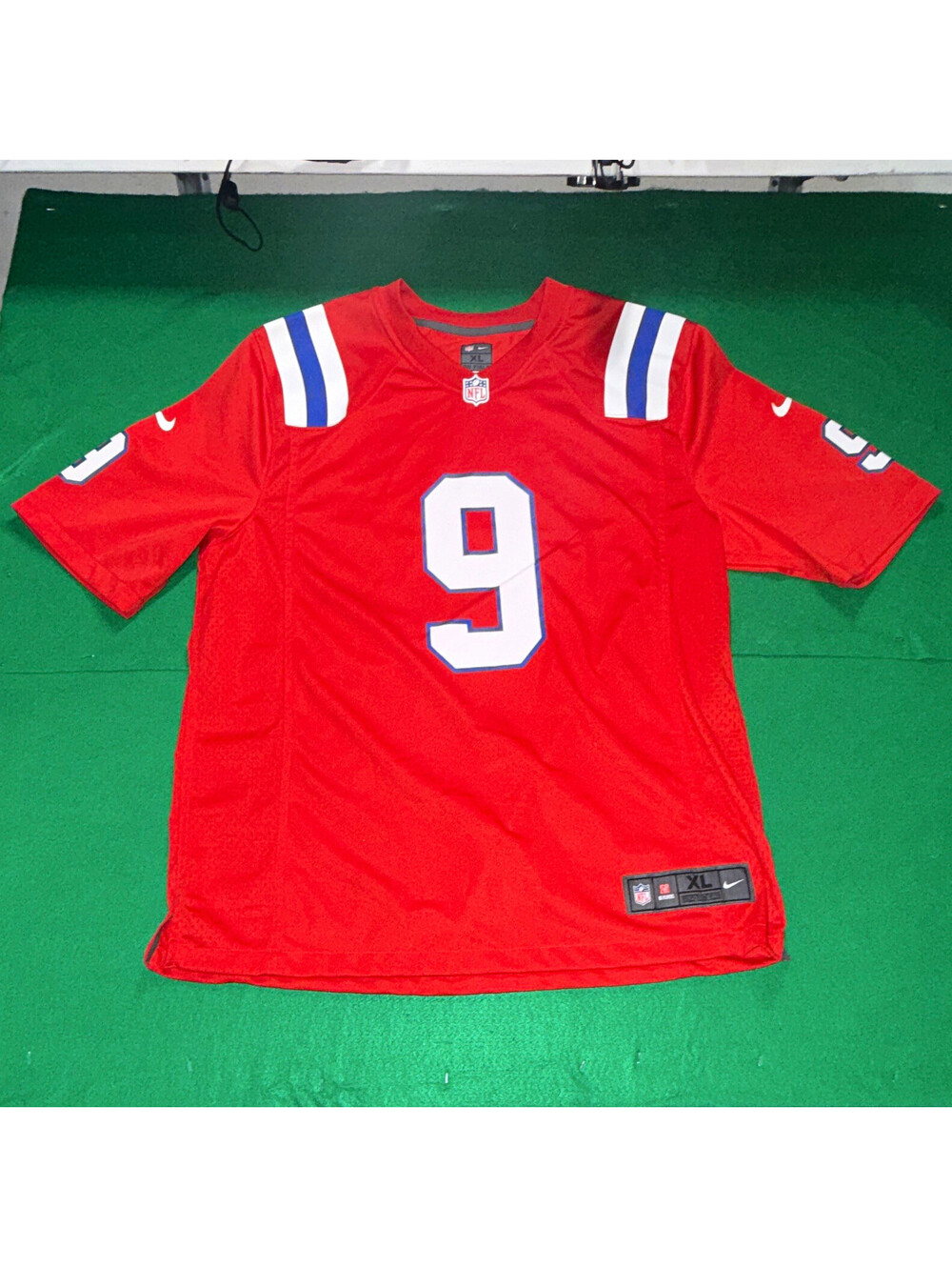 Nike NFL New England Patriots Matthew Judon #9 Jersey XL Red